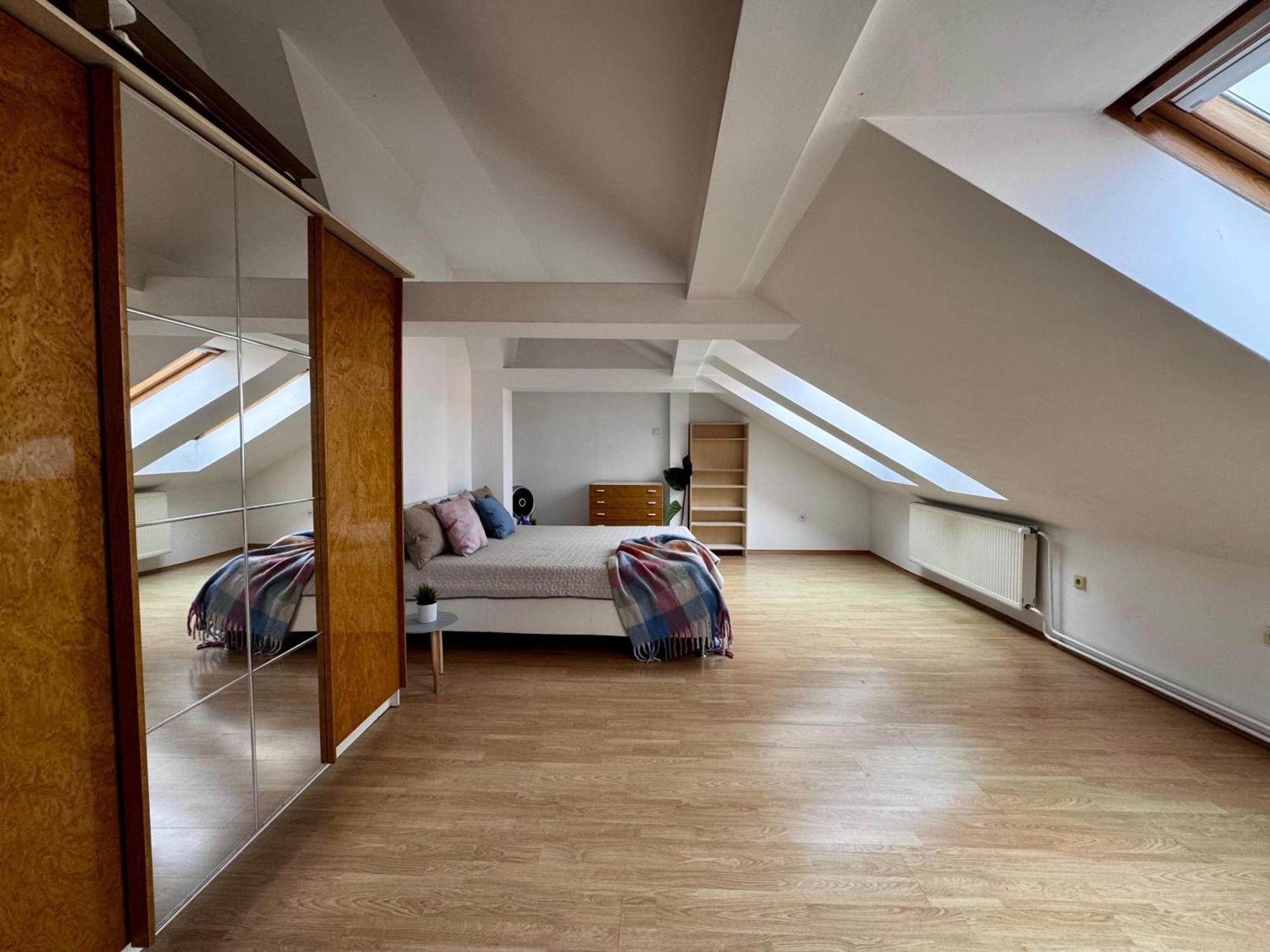 120 M2 Apartment In The Centre Of The Old Town Bratislava Exterior photo